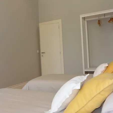 Casa Paillard, By Flat In *